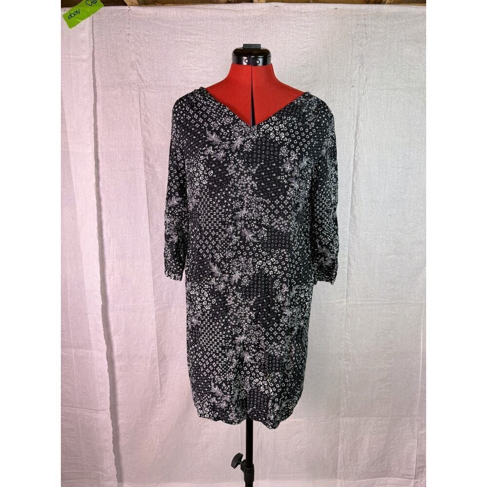 OLD NAVY Black and White Floral Print 3/4 Sleeves V-Neck Rayon Dress Small C751